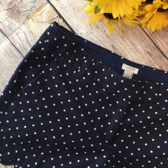 🔥SOLD🔥J CREW • Navy Polkadot Detail Short - Picture 2 of 6